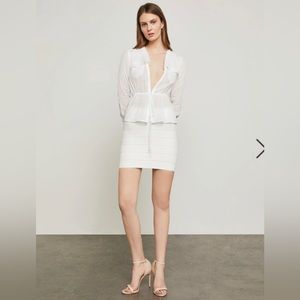 BCBGMAXAZRIA SIMONE TEXTURED POWER SKIRT IN GARDENIA